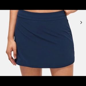 Navy outdoor voices exercise skort!